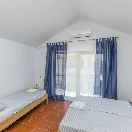 House Paklenica Stone I