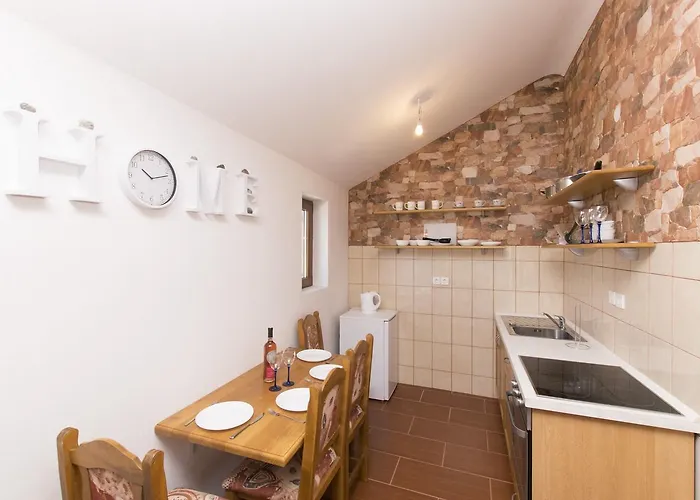House Paklenica Stone I