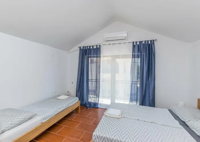 House Paklenica Stone I